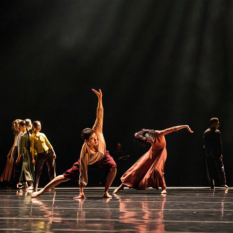 '이방인들' (Strangers) - Choreographic piece by Kim Hyunsun - Music & essay by DavidLavaysse